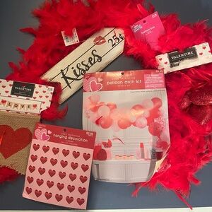 Valentine’s Decoration Bundle
